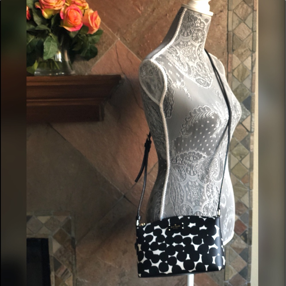 💄SOLD💄Kate Spade Millie Crossbody Bag